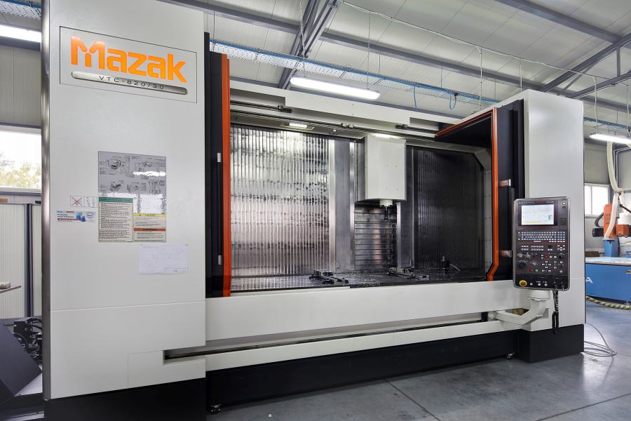 MAZAK VTC 820.30 3-axis machining center